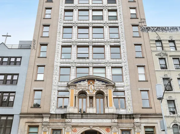 175 East Broadway 8B image 7 of 7