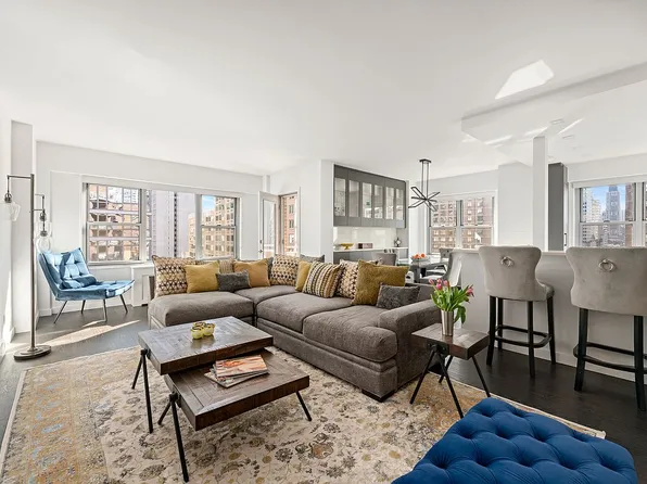 360 E 72nd St APT B1209, Manhattan, NY 10021