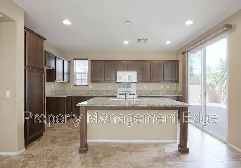 45830 Daviana Way — Photo 5