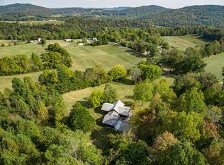 887 Crab Mountain Rd, Jamestown, TN 38556