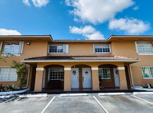 West Poinciana Villas Con, Hialeah, FL 33018