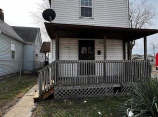 1642 3rd St, Madison, IL 62060