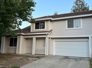 9408 Fox Den Ct, Elk Grove, CA 95758