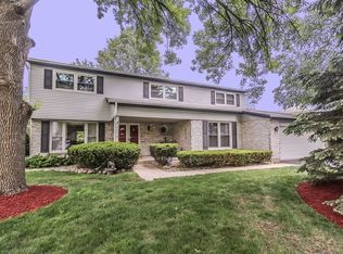 451 S Whitehall Dr, Palatine, IL