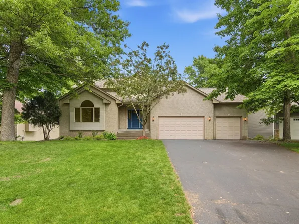 11019 Zumbrota Ct NE, Blaine, MN 55449