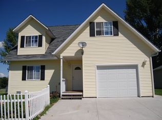 711 2nd Pl SW, Ronan, MT 59864