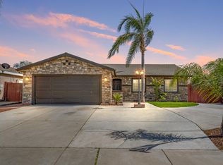 2443 Valley View St, Selma, CA 93662