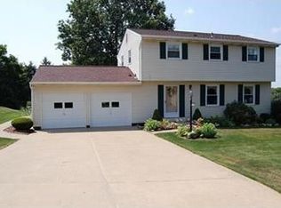 2411 Sapling St, Glenshaw, PA 15116
