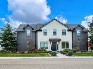 441 E Rio Colinas Ct, Meridian, ID 83646