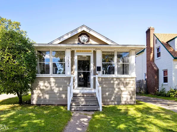 1234 Harvard Rd, Berkley, MI 48072
