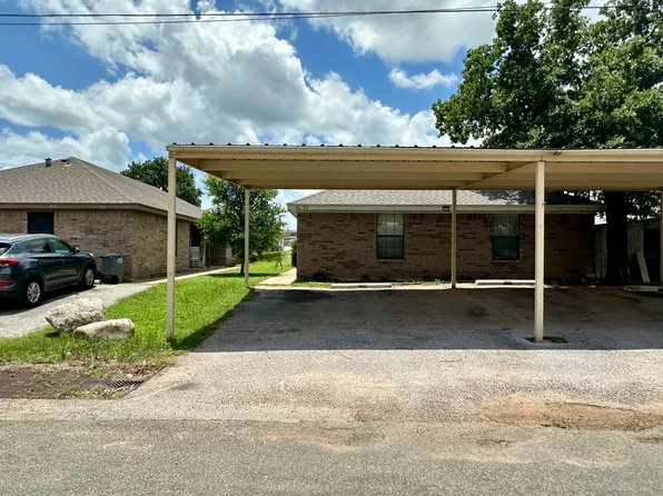 714 Redwood Ln #714, Kingsland, TX 78639