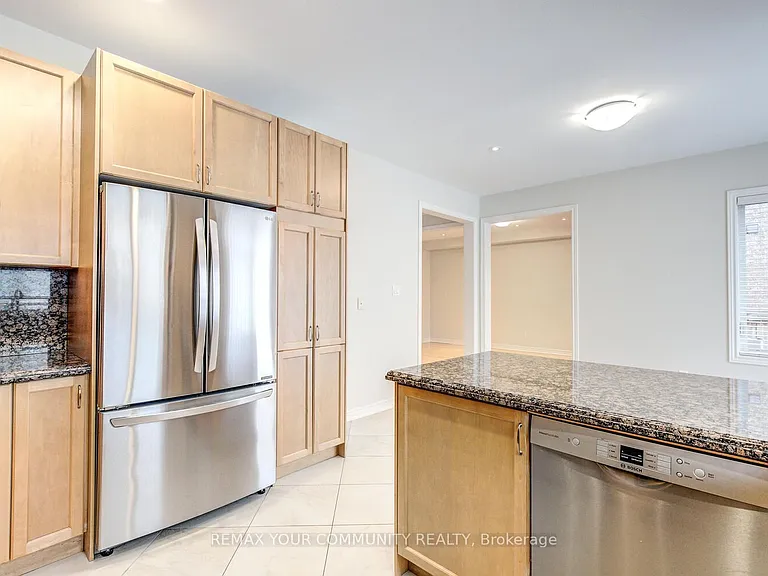 76 Ivy Glen Dr — Photo 15