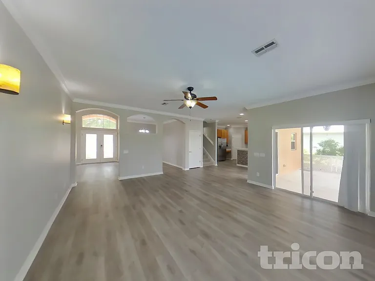 16651 Midsummer Ln — Photo 2