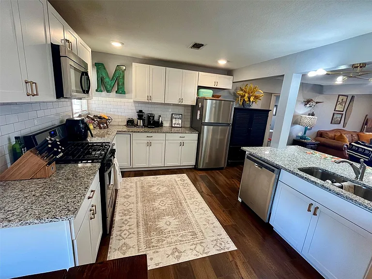 715 North Ave — Photo 9