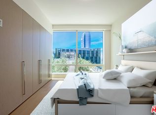 877 Francisco St APT 2210, Los Angeles, CA 90017