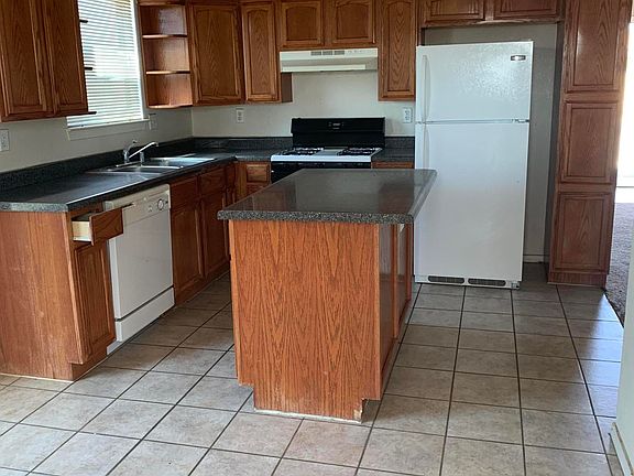 5th image of 4104 Tierra Venado Dr