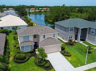 7462 Featherstone Blvd, Sarasota, FL 34238
