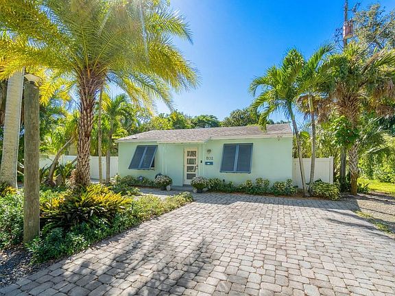 4th image of 832 SW 18th Street
