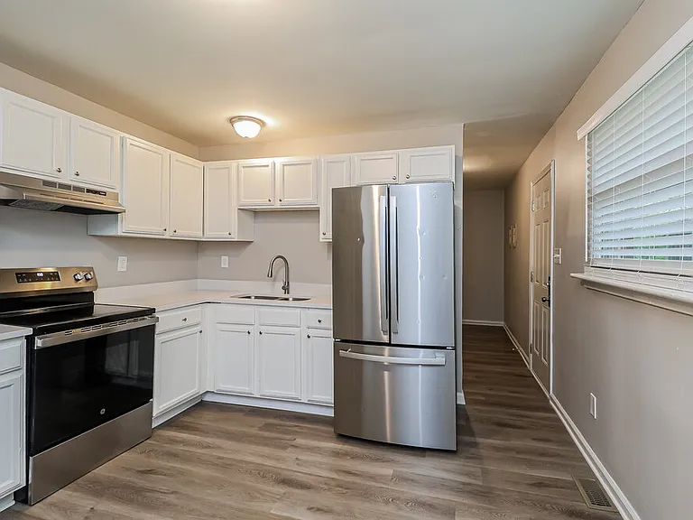 601 Kentbrook Dr — Photo 8