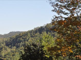 18 Cedar Ridge Dr, Murphy, NC 28906