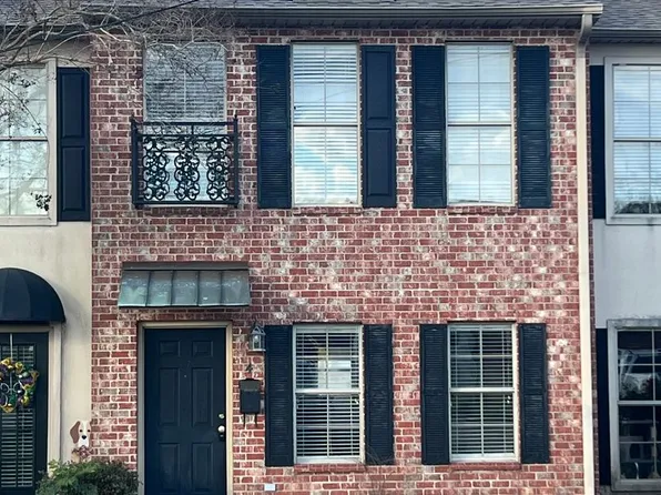 212 W 11th Street, 212 W 11th St APT 2, Lake Charles, LA 70601