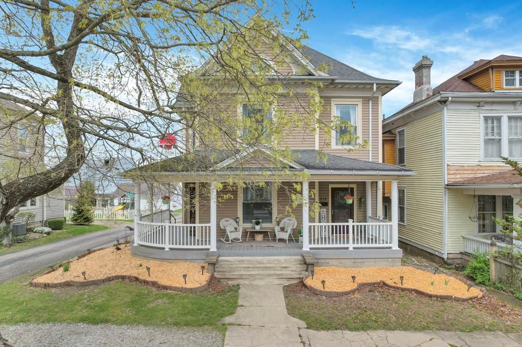 Real estate listing image