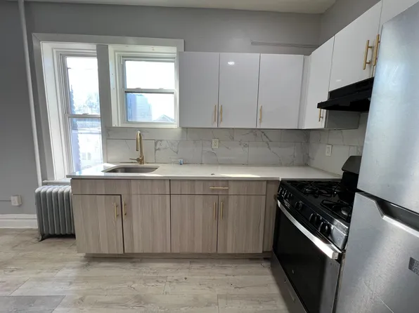 319 Summit Ave, Jersey City, NJ