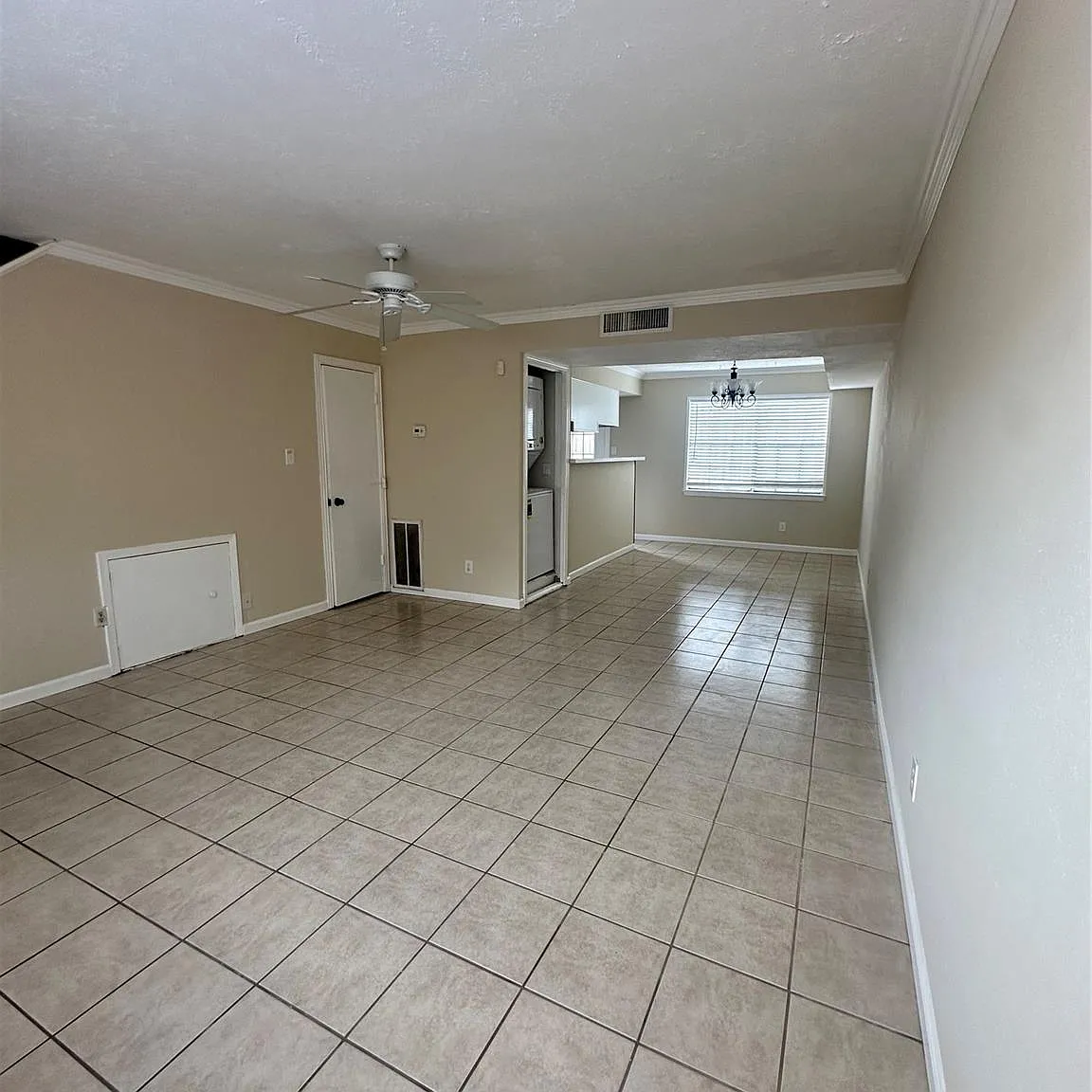 2 bed, 1.5 bath, 1080 sqft, $1,450 — Photo 3