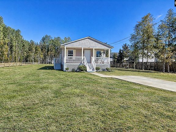 2nd image of 512 Old Bush River Rd