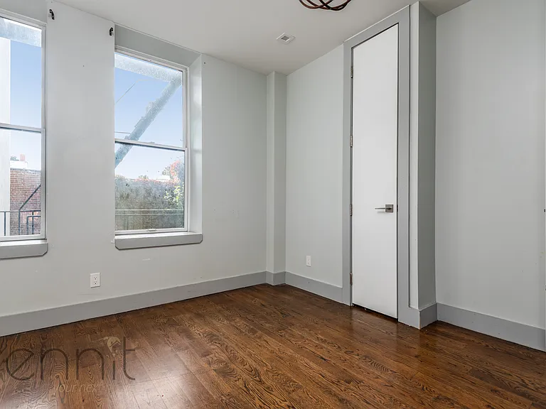 144 Ralph Ave #3B — Photo 8