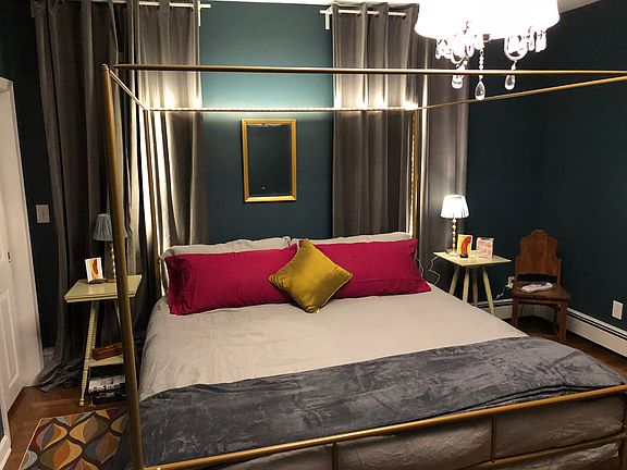 33 Downstairs Bedroom