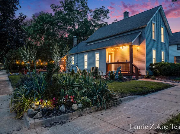 1101 White Ave NW, Grand Rapids, MI 49504