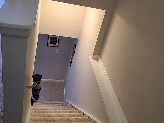 3rd image of 8814 Middleburg Ct #8814