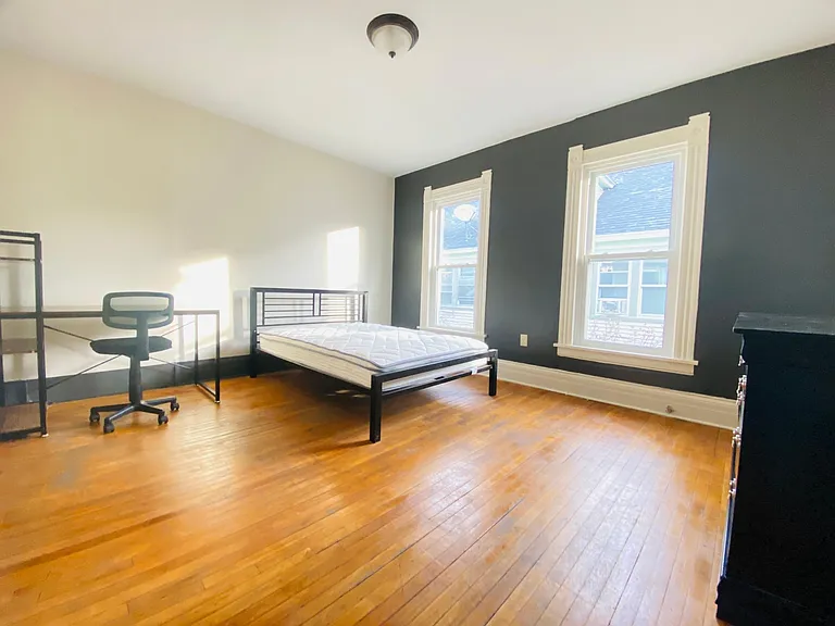 1337 Madison St #A — Photo 31