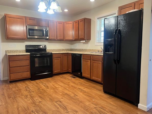 130 Luallen Ln, Morehead, KY 40351