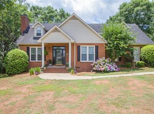 214 Surrey Ln, Anderson, SC 29621