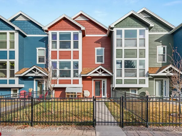 895 Main St, Carbondale, CO 81623