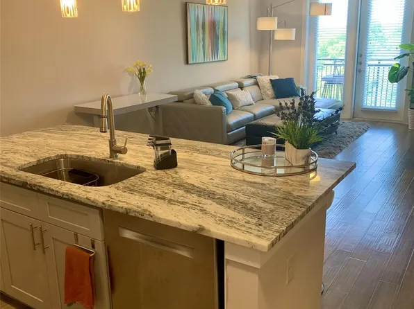 1900 Barton Springs Rd Unit 5016, Austin, TX 78704