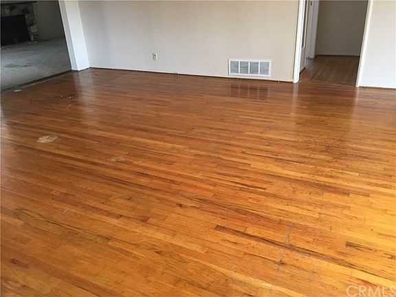 Living room hardwood flooring.