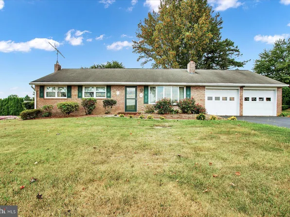 900 Snyder Hill Rd, Lititz, PA 17543