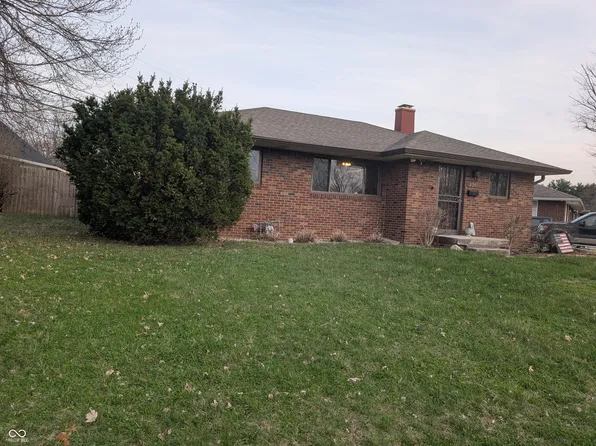 225 Clark Ave, Beech Grove, IN 46107