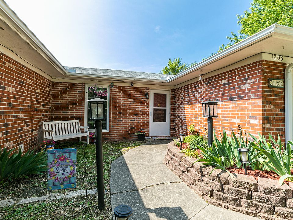1206-kemp-dr-bolivar-mo-65613-mls-60243068-zillow
