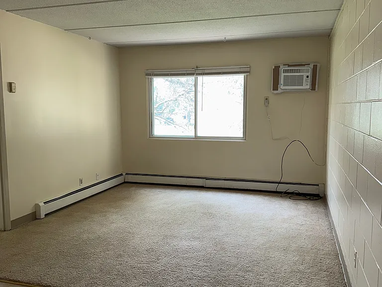 660 Monette Ave #215 — Photo 4
