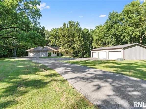 1225 Canterbury Rd, Cantrall, IL 62625