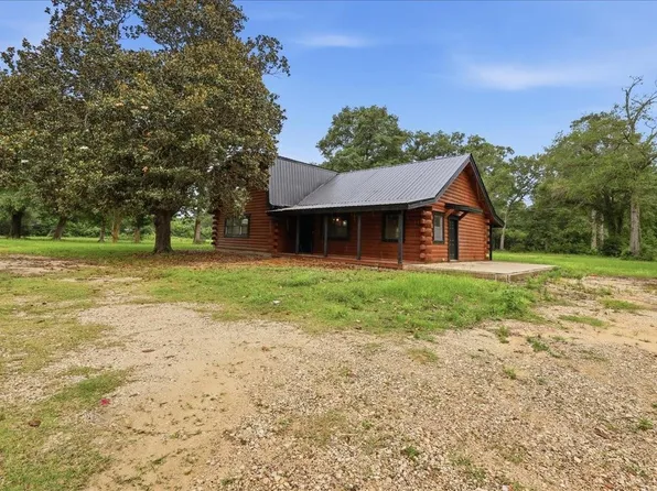 264 County Road 4058, Call, TX 75933