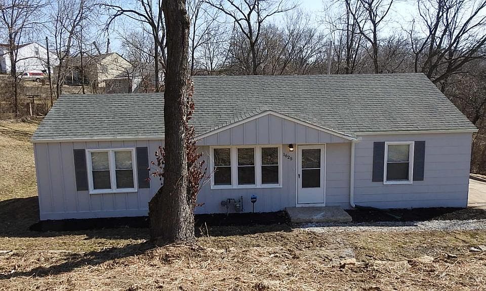 1st image of 1625 Holt St