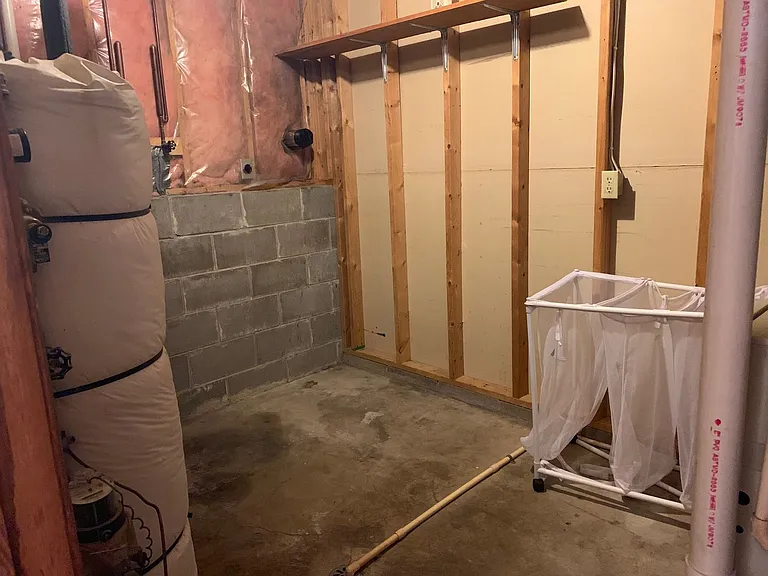 3303 Eddy Ln — Photo 23