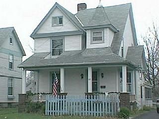 1st image of 370 Oberlin Ave
