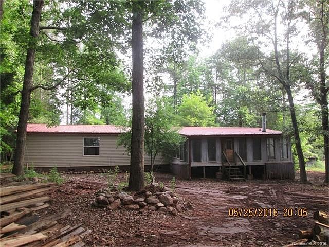2nd image of 213 Freeze Meadow Rd
