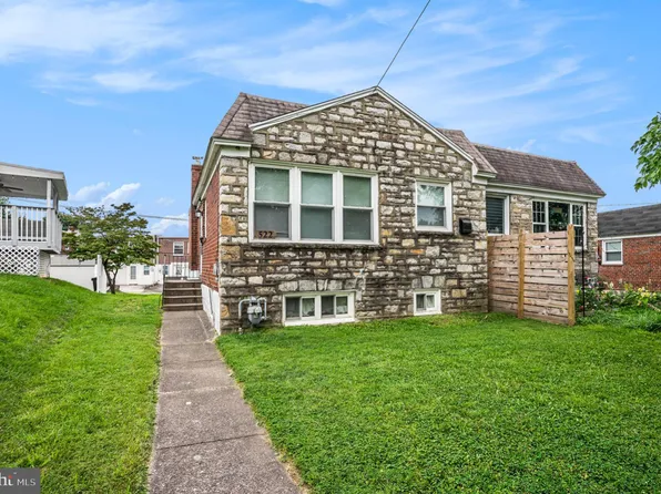 522 Glen Valley Dr, Norristown, PA 19401